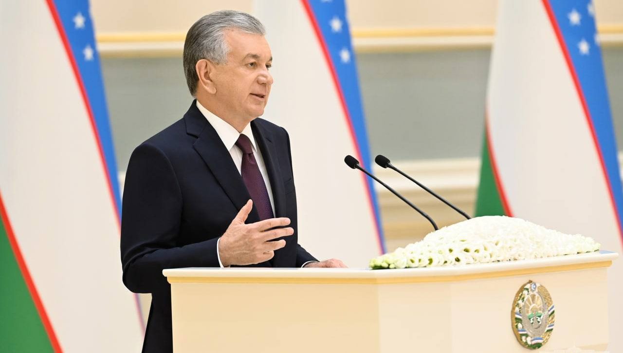 “Bu bizning millatga xos bo‘lmagan chidab bo‘lmas illat” – prezident ayollarga nisbatan zo‘ravonlikka to‘xtaldi