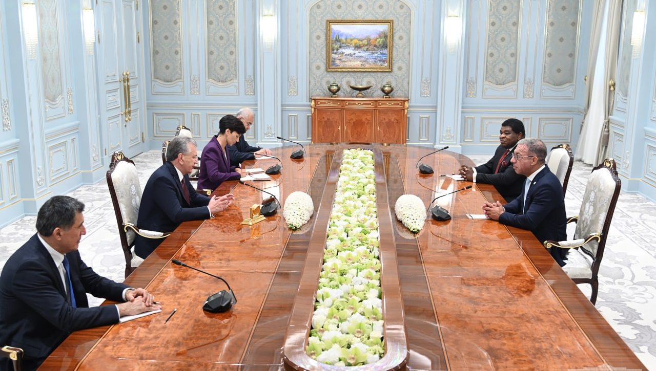 Bugun O’zbekiston Respublikasi Prezidenti  Shavkat Mirziyoyev Parlamentlararo ittifoq delegasiyasi - ushbu nufuzli tuzilma raisi Duarte Pacheko va bosh kotibi Martin Chungongni ham qabul qildi.
