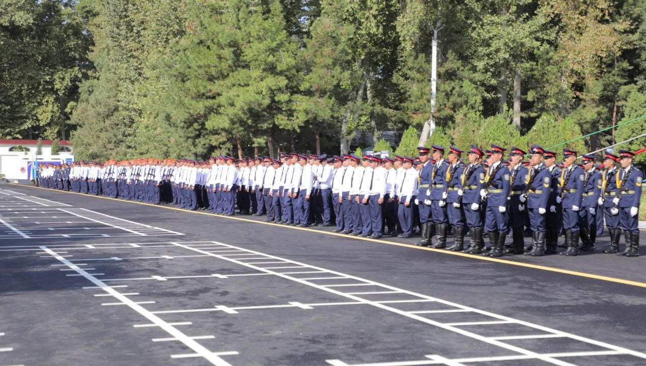 Akmal Saidov Favqulodda vaziyatlar vazirligi Akademiyasi kursantlarining Vatanga qasamyod marosimida ishtirok etdi
