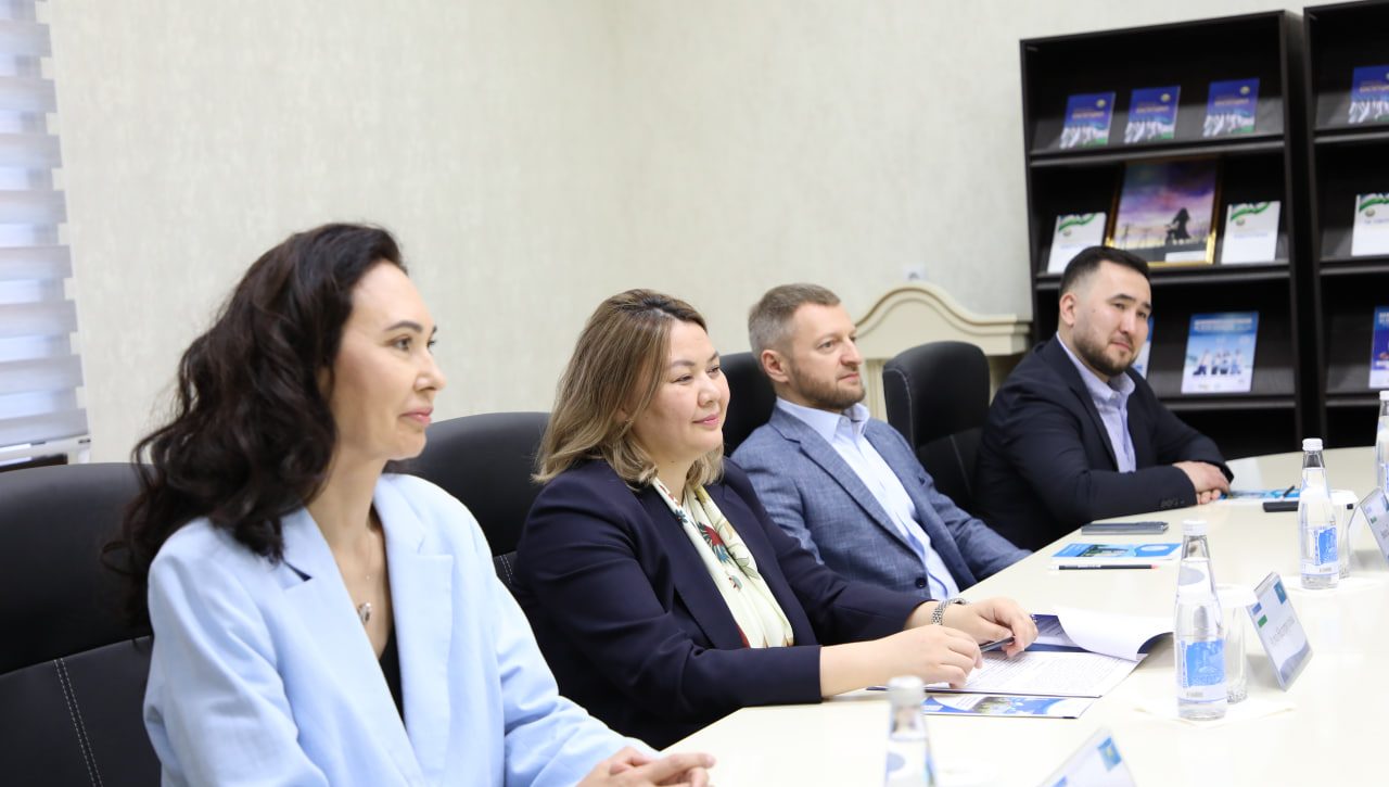 Узбекистан и Казахстан: обсуждение приоритетных направлений сотрудничества в области прав человека
