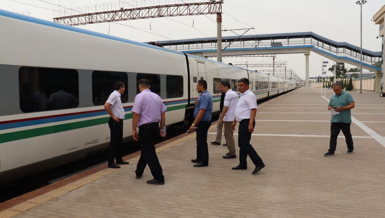 Qarshidagi “to‘siqsiz muhit” holati monitoring qilindi