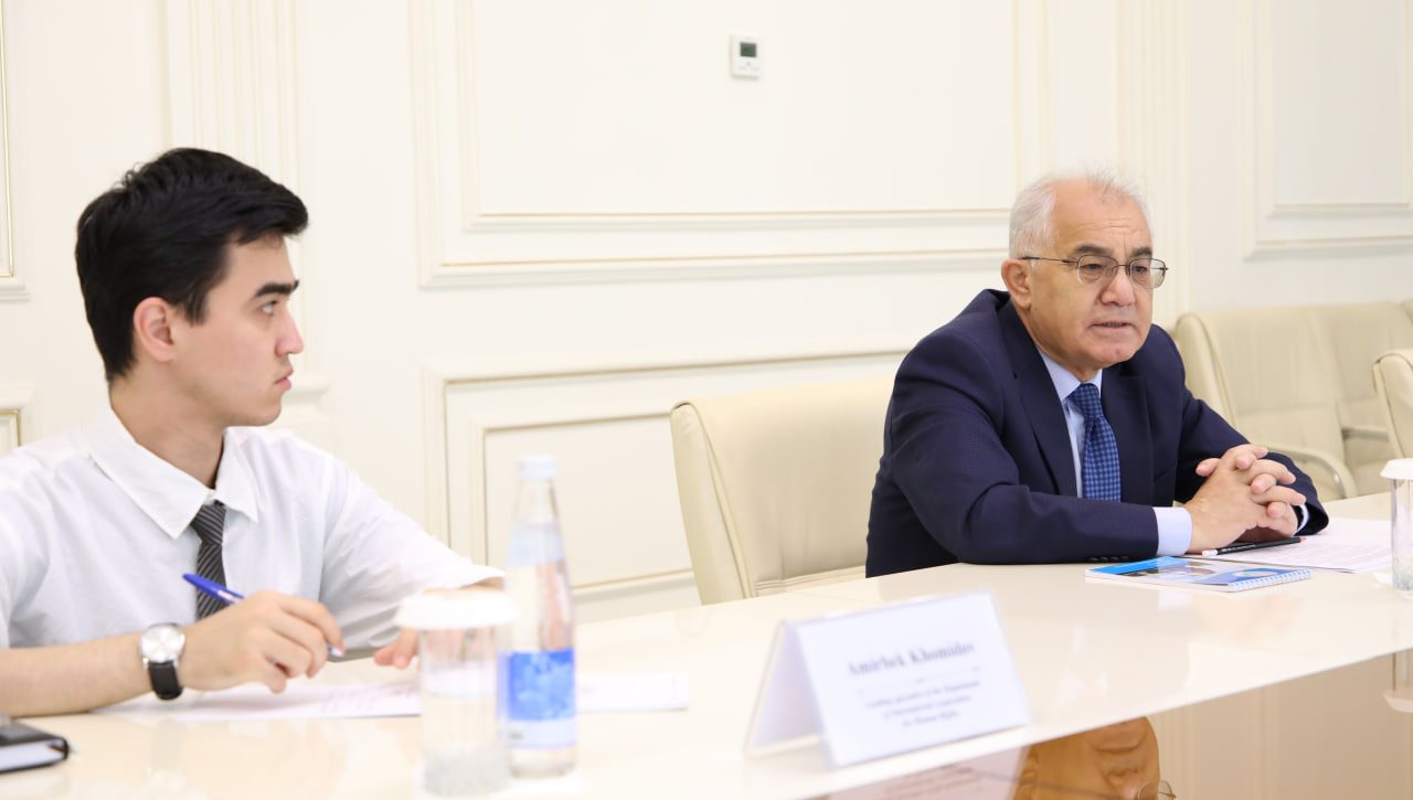 Встреча руководителей Национального центра Республики Узбекистан по правам человека и Региональной делегации МККК в Центральной Азии 