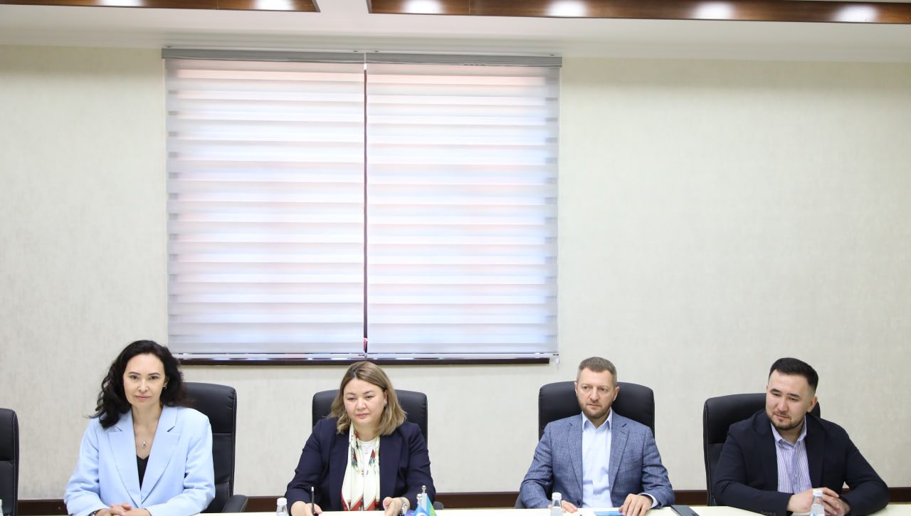 Узбекистан и Казахстан: обсуждение приоритетных направлений сотрудничества в области прав человека