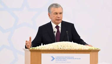 Nukus shahrida Prezident Shavkat Mirziyoyevning tadbirkorlar bilan ochiq muloqot o‘tkazdi