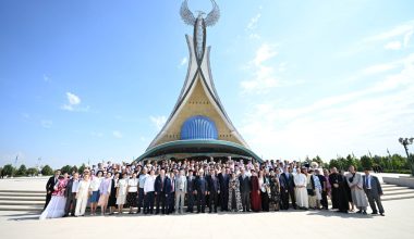 Миллий марказ вакили “Дўстлик” фестивалининг тантанали очилишида иштирок этди