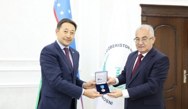 Inson huquqlari bo‘yicha O‘zbekiston Respublikasi Milliy markaziga “Osiyoda hamkorlik va ishonch choralari bo‘yicha kengashning 30 yilligi” medalini topshirish marosimi