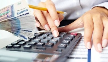 Ish vaqtidan tashqari mehnat uchun ikki hissa haq to‘lanishi qonunan belgilandi