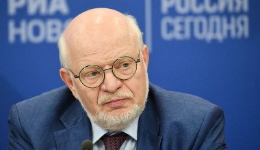 В Узбекистане вручили почетную награду профессору из России