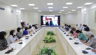 Parlament komissiyasining navbatdagi yig'ilishida qanday masalalar muhokama qilindi?