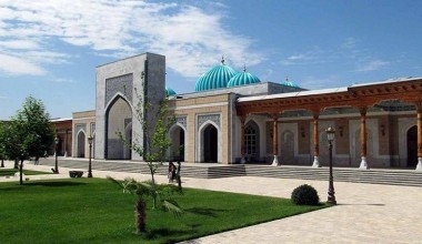 Hadis ilmi maktabining birinchi talabalari