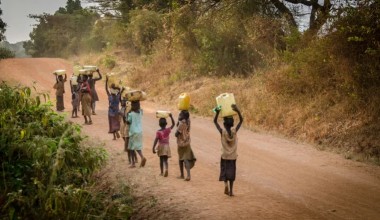 Iqtisodchilar dunyo bo‘yicha o‘ta qashshoqlikni bartaraf etish uchun qancha pul ketishini hisoblab chiqishdi