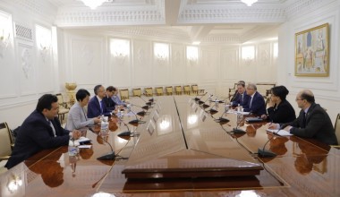  Delegatsiya a’zolari Konstitutsiyaviy komissiya faoliyati bilan tanishdi