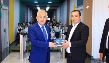 Akademik Akmal Saidov Rishtonda yoshlar bilan uchrashdi