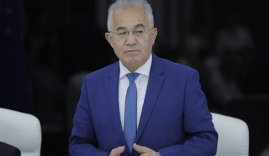 “URUSH VA TINCHLIK” FALSAFASI: SARALANGAN HIKMAT DURLARI