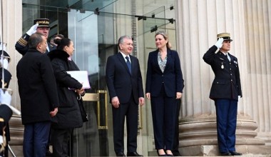 O‘zbekiston Prezidenti va Fransiya Parlamentining quyi palatasi raisi parlamentlararo muloqotni rivojlantirish istiqbollarini muhokama qildilar
