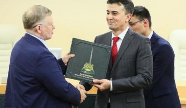 В Челябинске презентовали книгу о войне, изданную в Узбекистане
