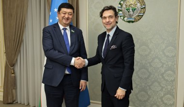 Senatda YXHT DIIHB direktori bilan uchrashuv bo‘lib o‘tdi
